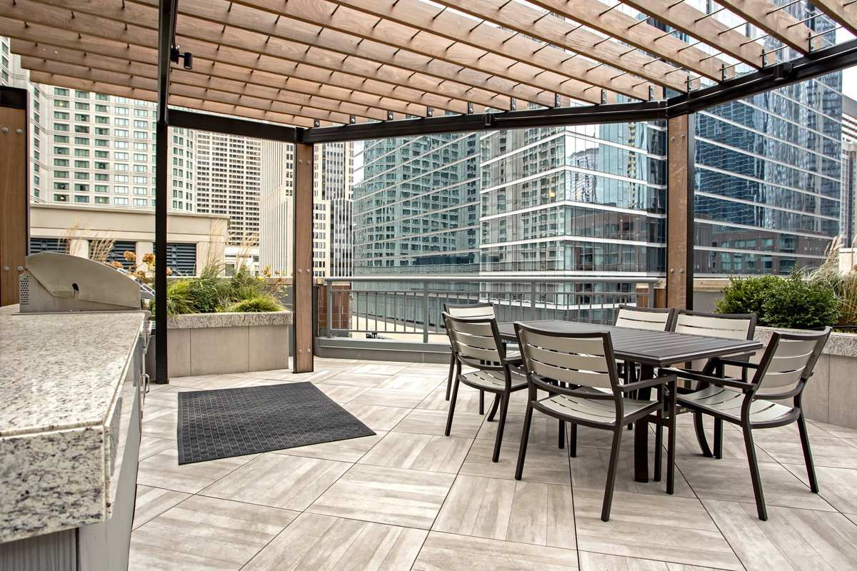 Apartments For Rent in Streeterville IL Cityfront Place