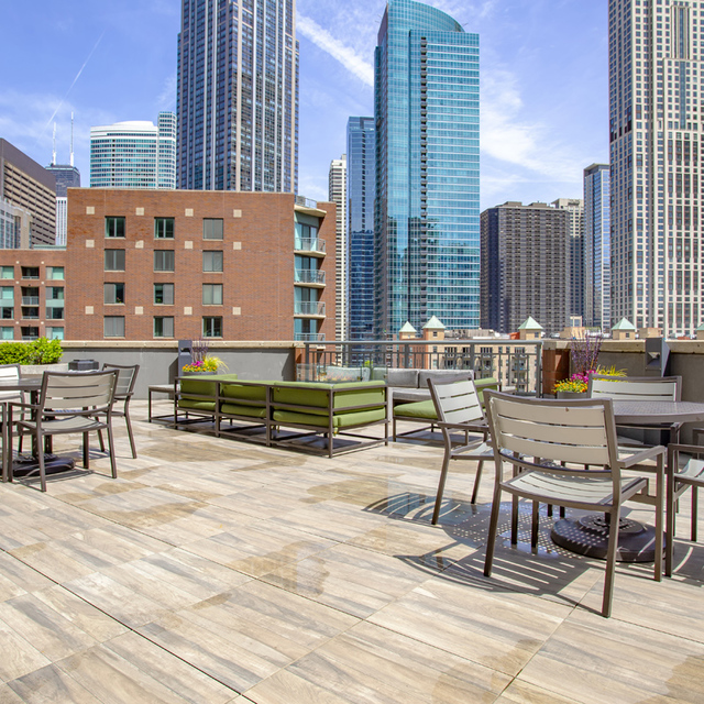 Apartments For Rent in Streeterville IL Cityfront Place