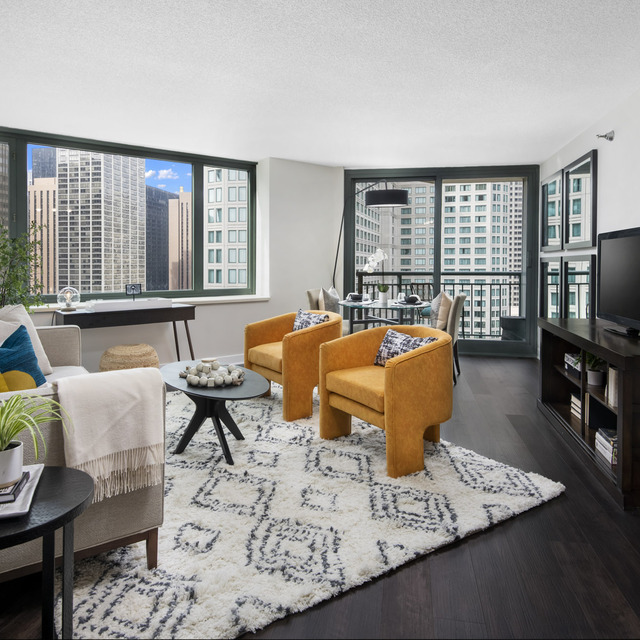 Apartments For Rent in Streeterville IL Cityfront Place